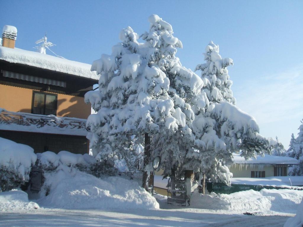 Hotel Kristall Loiano Экстерьер фото