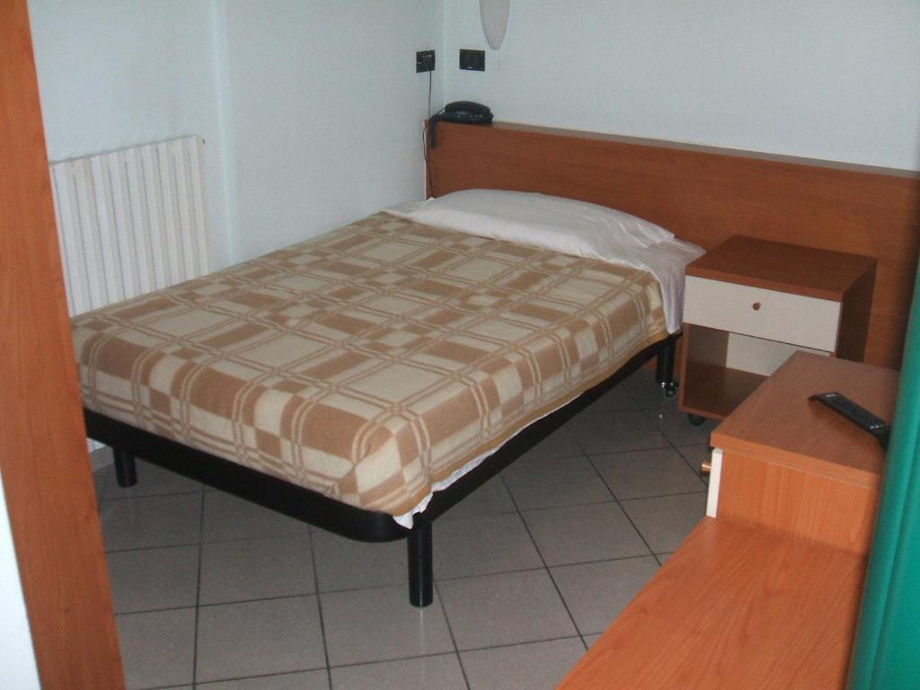 Hotel Kristall Loiano Номер фото