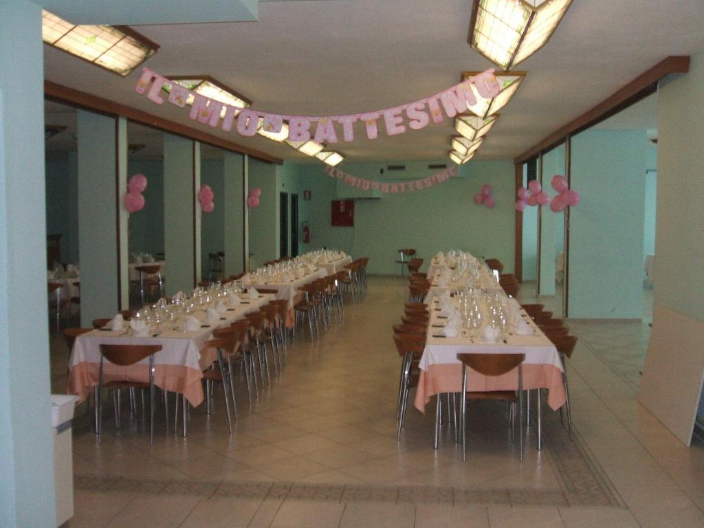 Hotel Kristall Loiano Экстерьер фото