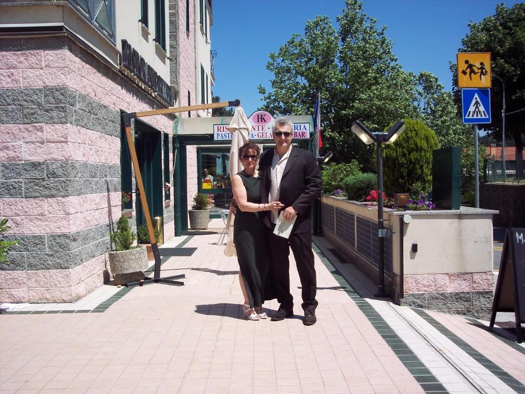 Hotel Kristall Loiano Экстерьер фото
